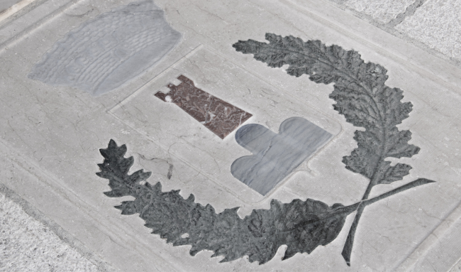 Elemento di arredo urbano in pietra naturale realizzato nel Sannio