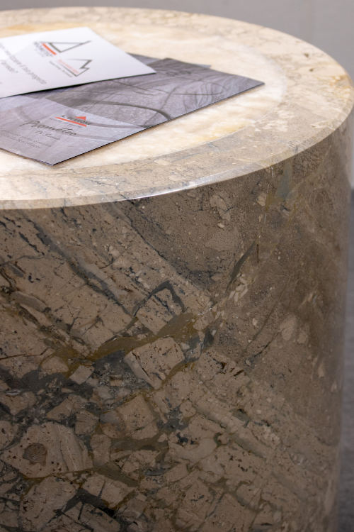 Lavorazione della Breccia di Monte Coppe Benevento